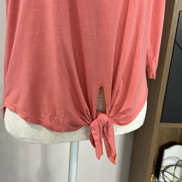 three dots • tie front jersey top - Picture 4 of 9